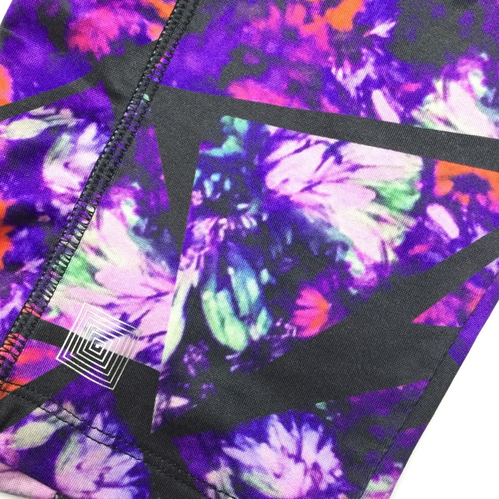Lularoe jade athletic leggings - Picture 5 of 5